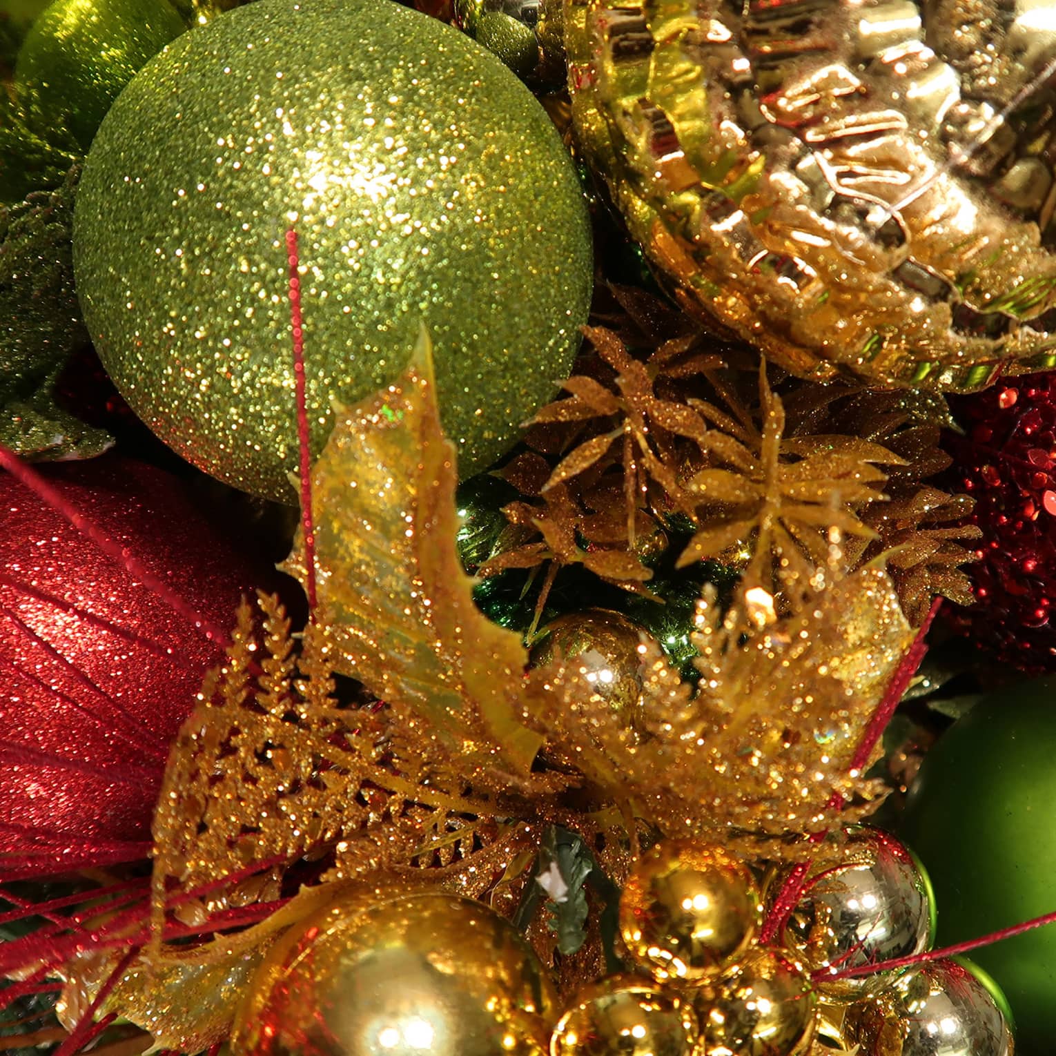 Green, read and gold ornaments.