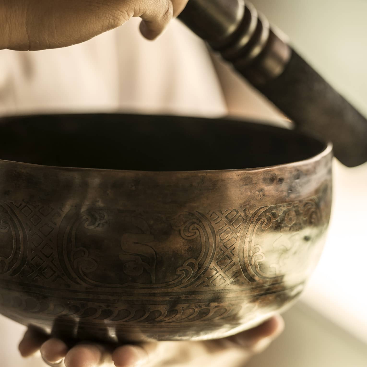 Singing bowls for wellness