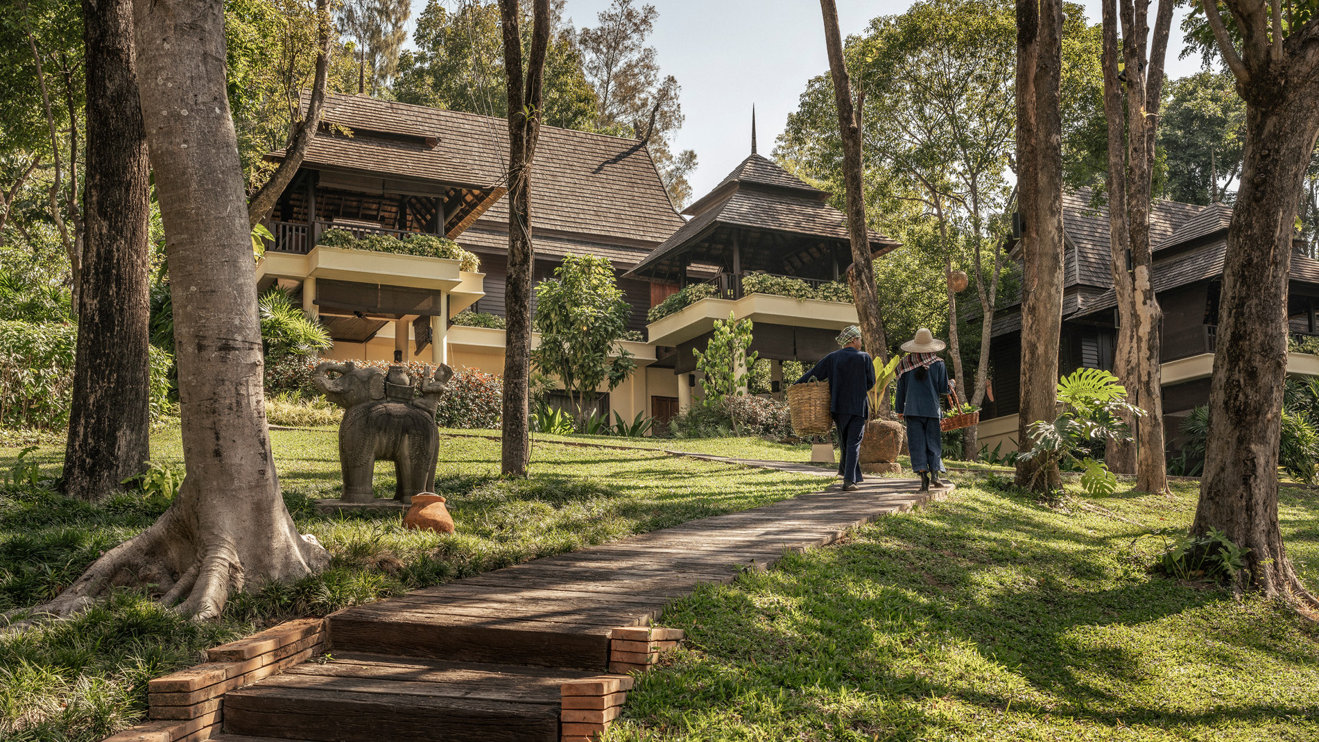 Four Seasons Resort Chiang Mai And Its Distinctive Design