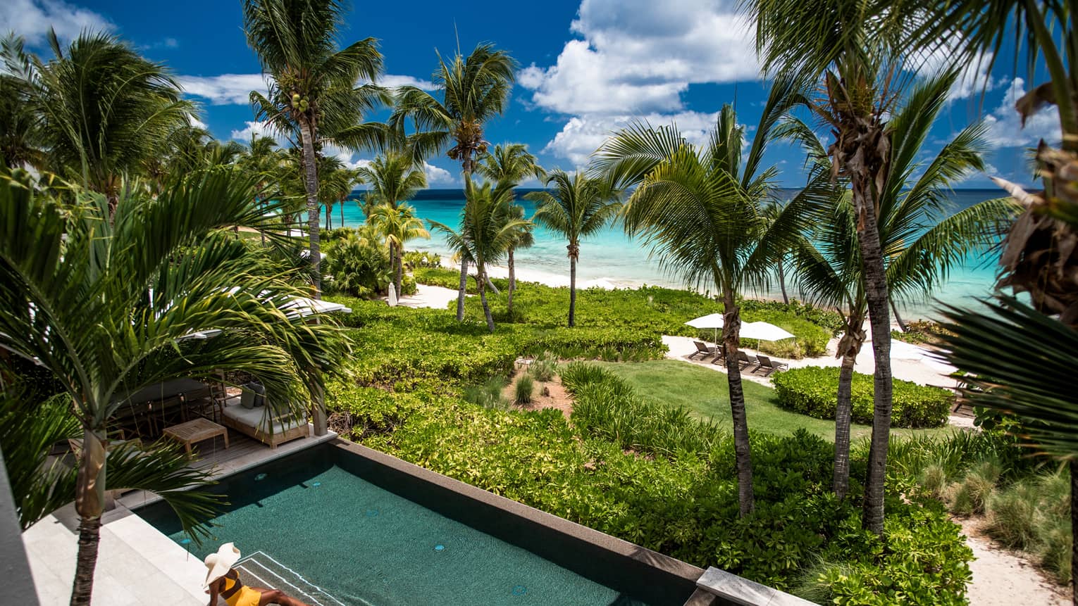 The Lokelani Suite backyard patio