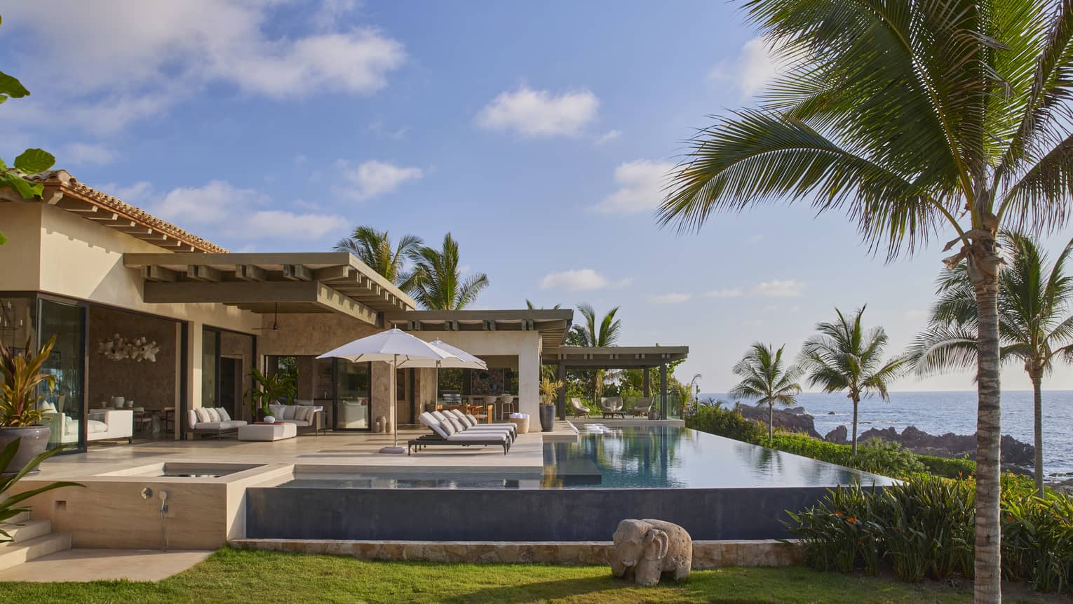 Private villa with pool and ocean view
