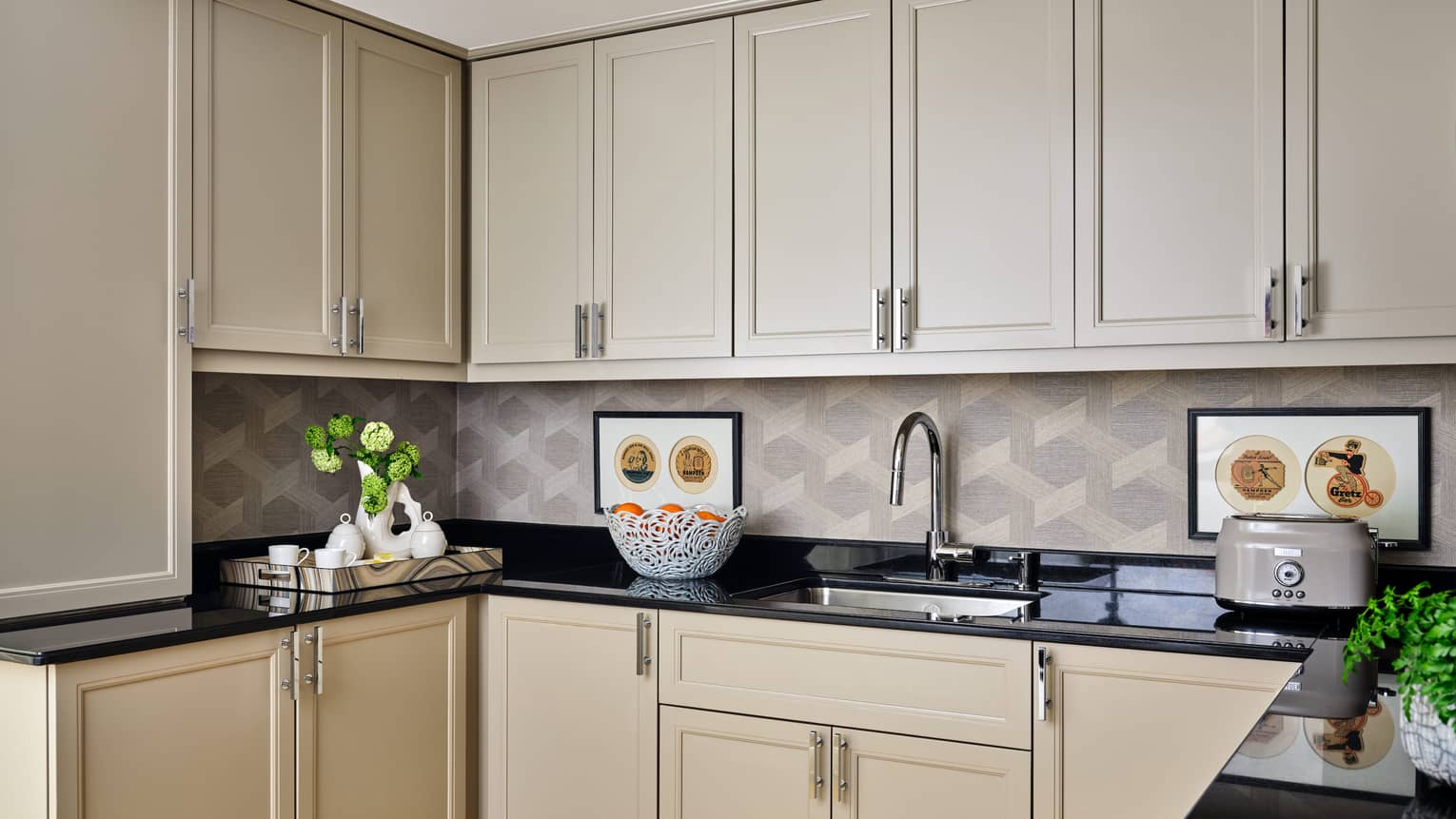 Kitchen with cream-coloured cabinets, Royal Suite at Four Seasons Hotel Boston