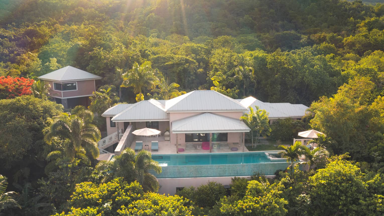 The Ohana Suit opening to a gazebo