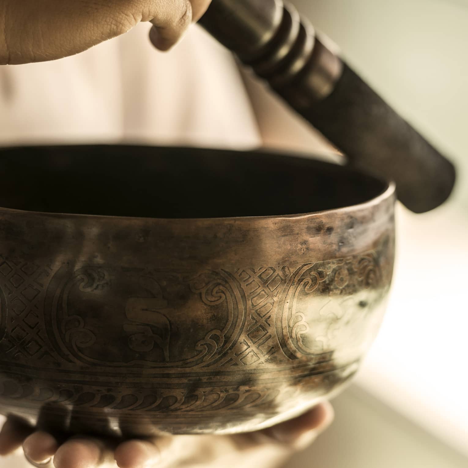 Singing bowls for wellness