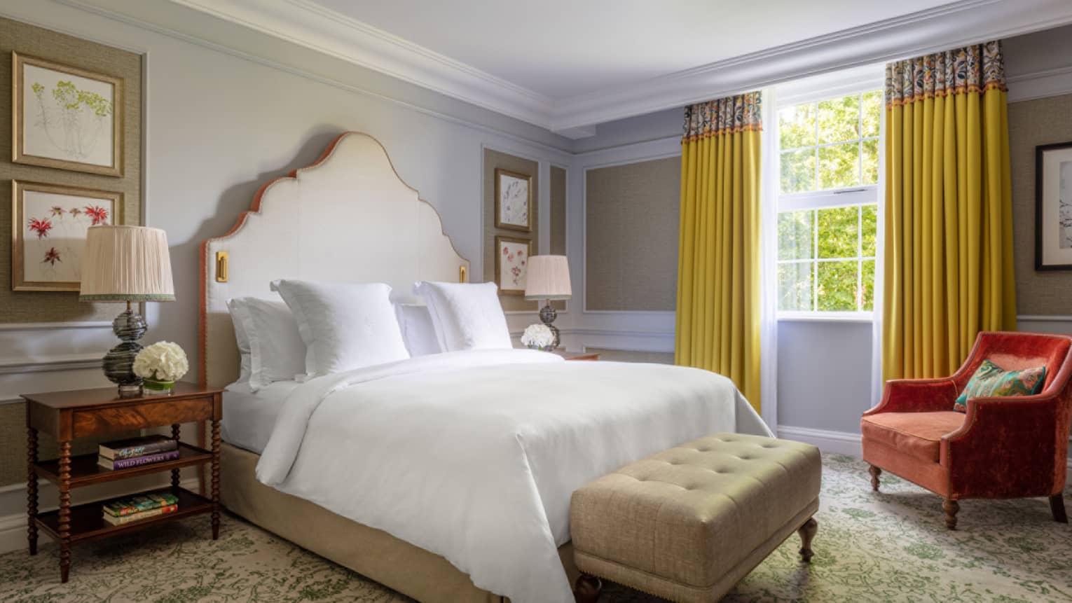 Four Seasons Executive Suite | Hampshire Luxury Hotel Suites | Four ...