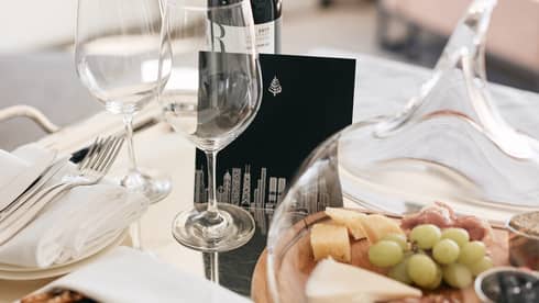 wine and cheese amenity